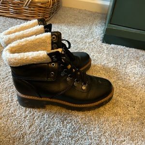 Women’s black boots